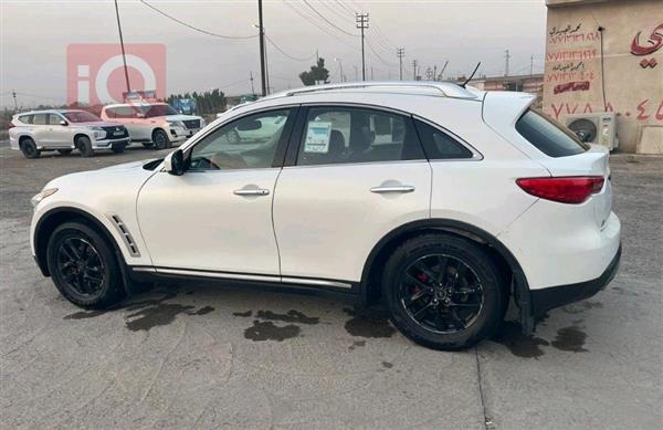 ئینفینیتی FX 2014  بۆ فرۆشتن لە عێراق - تاجی